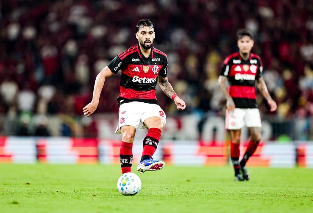Flamengo e Internacional empatam em reestreia de Paquetá