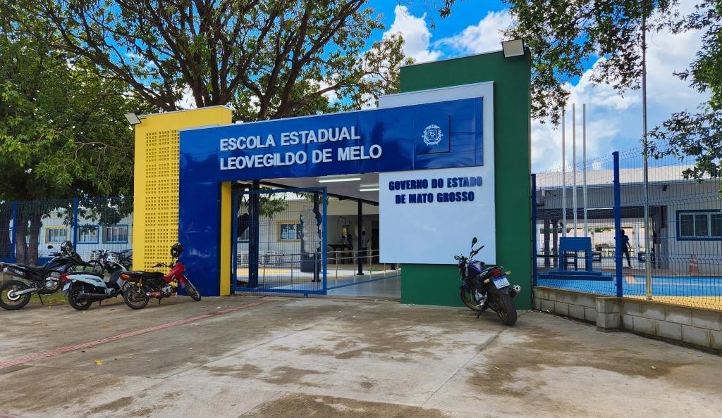Governo de MT entrega quadra de areia e climatização de refeitório da EE Cívico-Militar Leovegildo de Melo nesta quarta-feira (3)