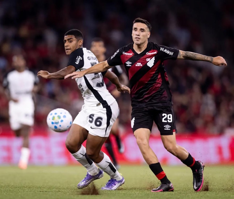 Flamengo perde na Argentina e terá desafio para virar Recopa Sul-Americana