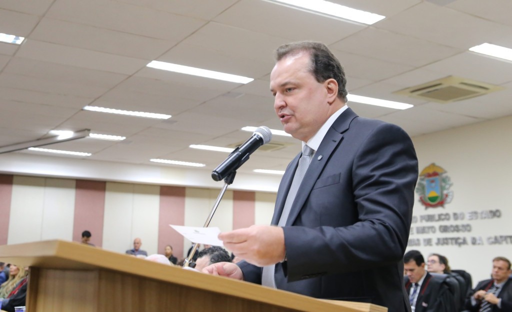 Max Russi participa da posse do novo procurador-geral de Justiça de Mato Grosso