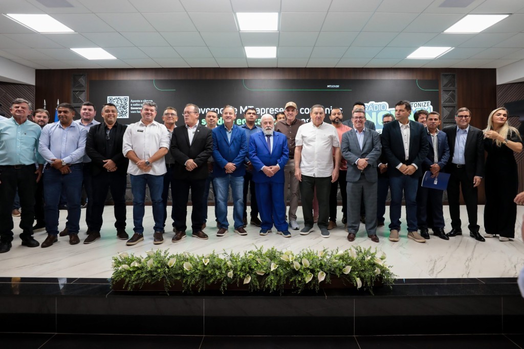 Governo de MT formaliza mais R$ 80 milhões para construção de escolas, moradias e obras de infraestrutura no Araguaia