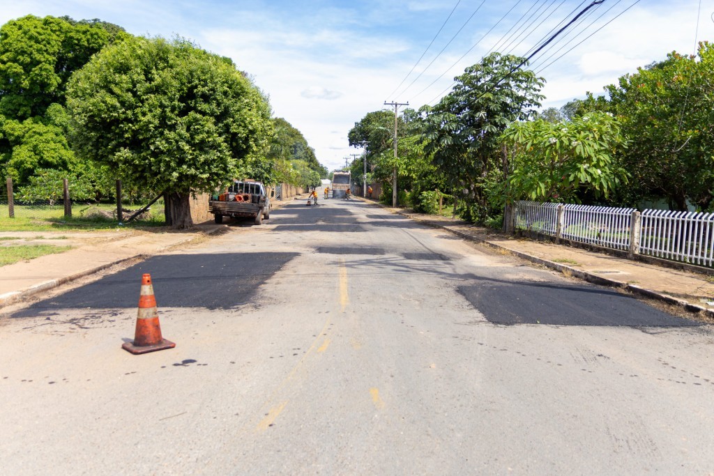 Prefeitura intensifica tapa-buracos na Região Sul e avança na Isaac Póvoas