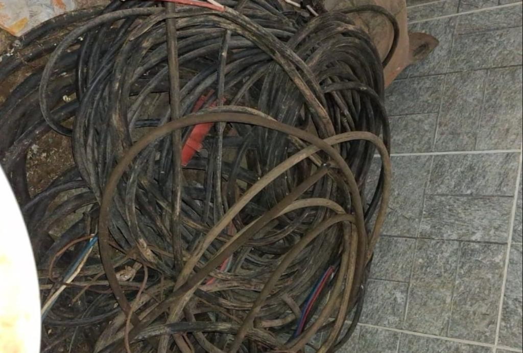 Polícia Civil prende dois homens por receptação de fios elétricos furtados em Lucas do Rio Verde