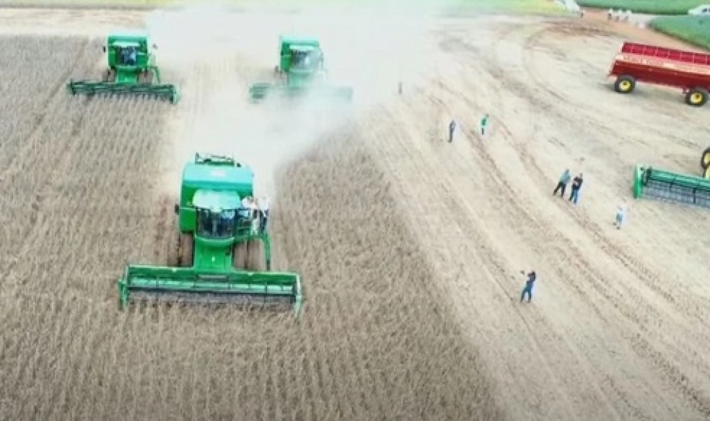 Agro bate recorde, mas gargalos logísticos ainda consomem até 30% do custo no campo