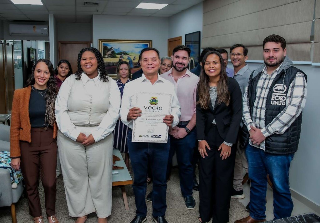 Botelho homenageia técnicos da Seaf por trabalho que fortalece a agricultura familiar em MT
