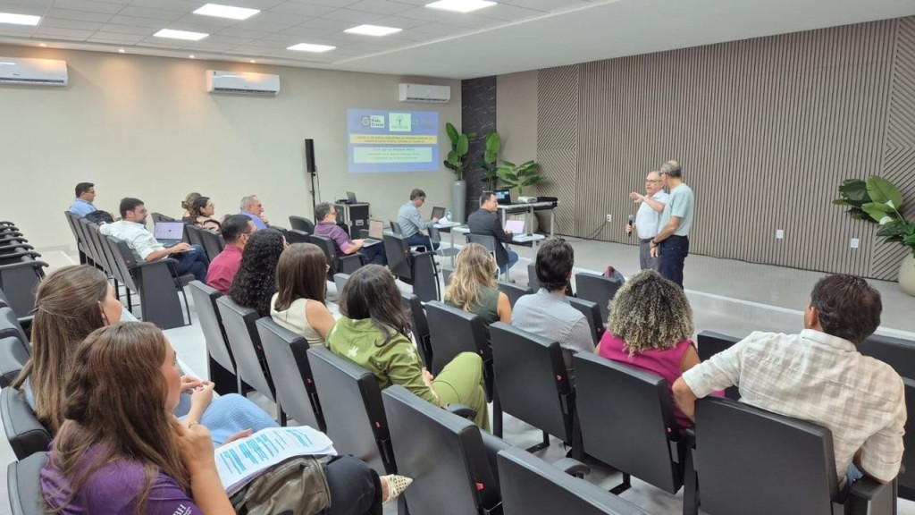 SES forma mais 19 médicos especialistas em hanseníase