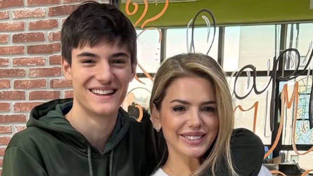 Mari Alexandre faz declaração emocionante para o filho Záion: ‘Te amo infinitamente’