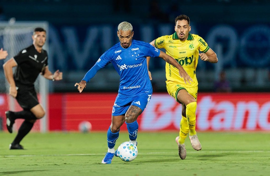 Cruzeiro amarga empate com o Mirassol e segue sem vencer no Brasileirão