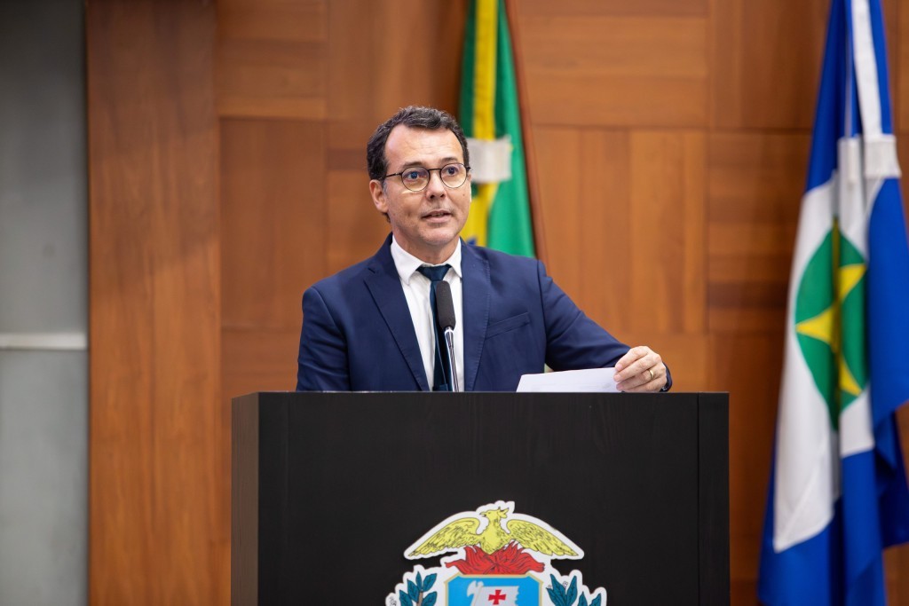 Lúdio alerta para risco no atendimento e convoca audiência para debater falta de pagamento do Estado ao Hospital de Câncer