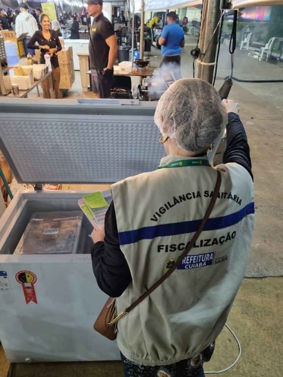 Burger Fest MT em Cuiabá teve orientação intensificada da Vigilância Sanitária Municipal