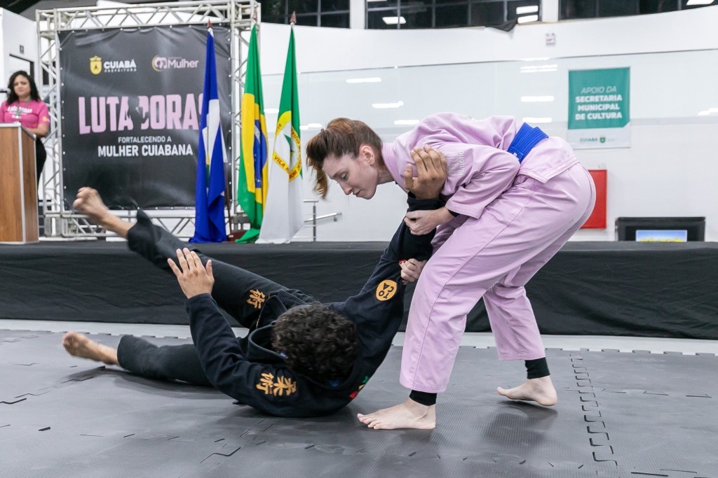 Projeto Lutadoras reúne 866 mulheres e começa nova edição nesta segunda-feira