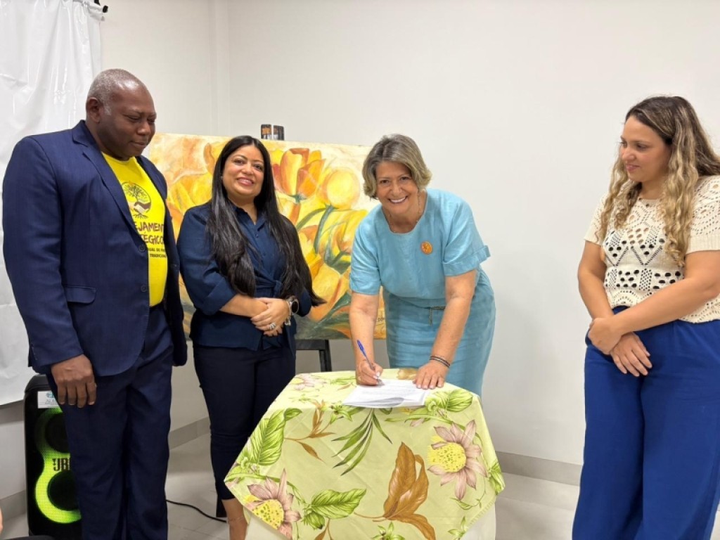 Sinop sedia formação regional e firma termo de compromisso para fortalecimento dos direitos dos adolescentes