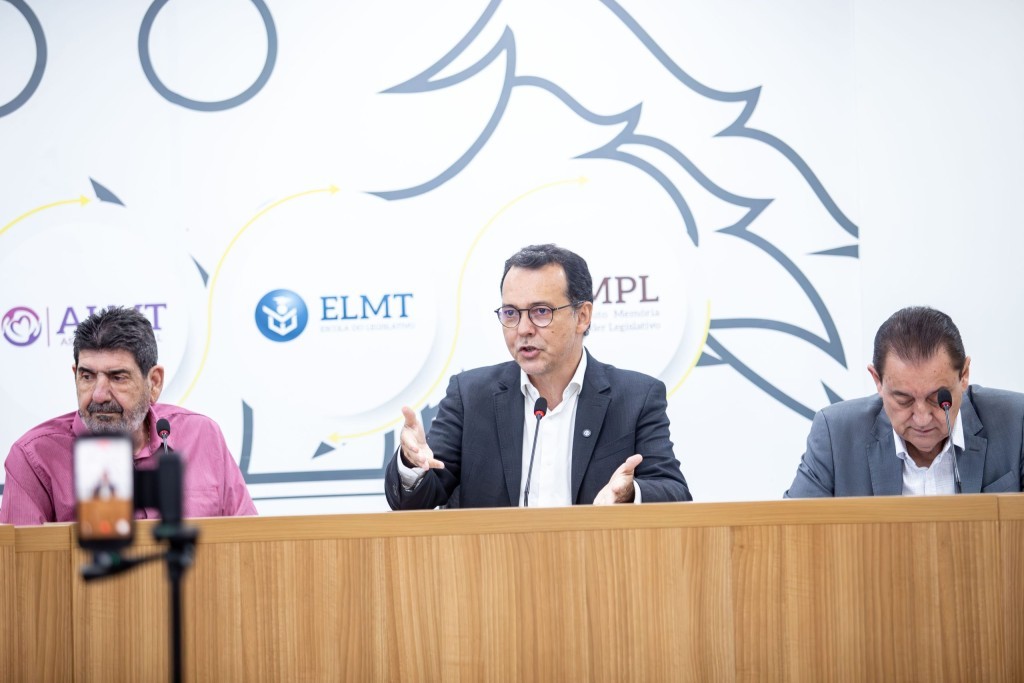 Comissão aprova convocação do novo secretário de estado de Saúde para explicar demissões no SAMU