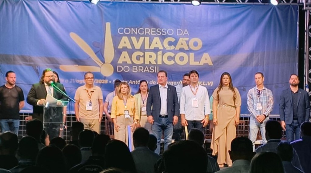 Aberto ontem à noite em Leverger o Congresso da Aviação Agrícola