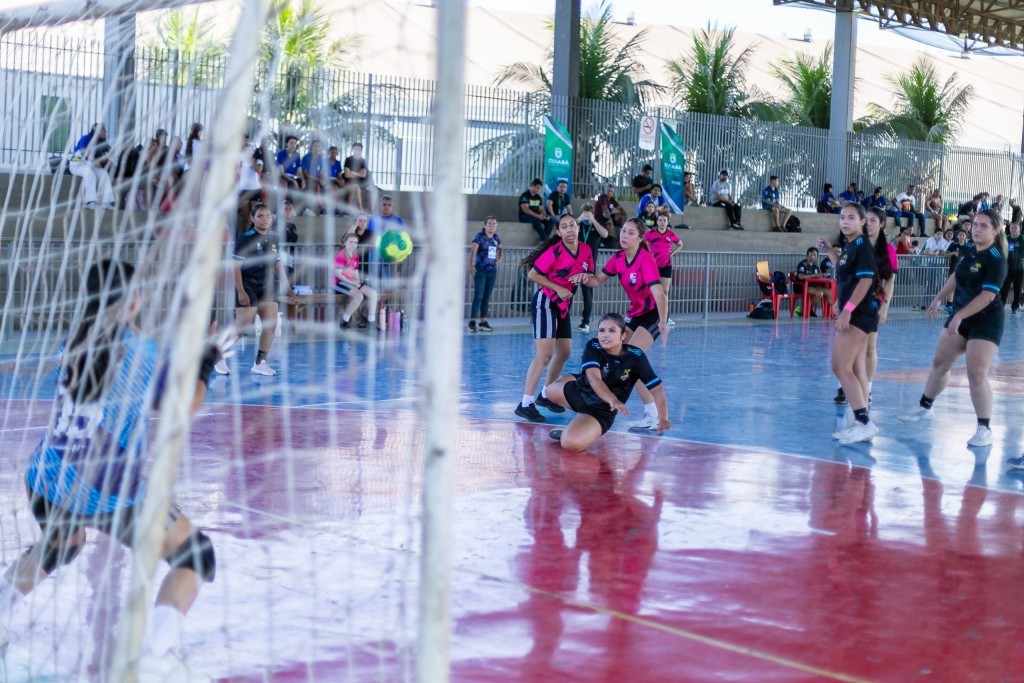 Handebol abre a segunda semana dos JECs 2026 com integração, participação estudantil e incentivo ao esporte