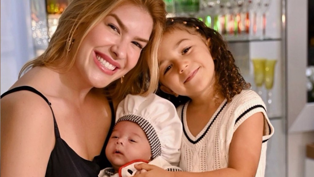 Lore Improta revela crescimento acelerado do filho Levi após consulta médica: ‘Uauuu’