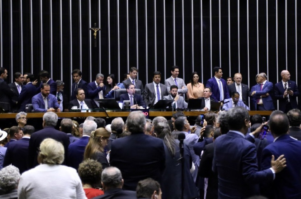 Lideranças avaliam que fim da MP 1303 preserva crédito e estabilidade no campo