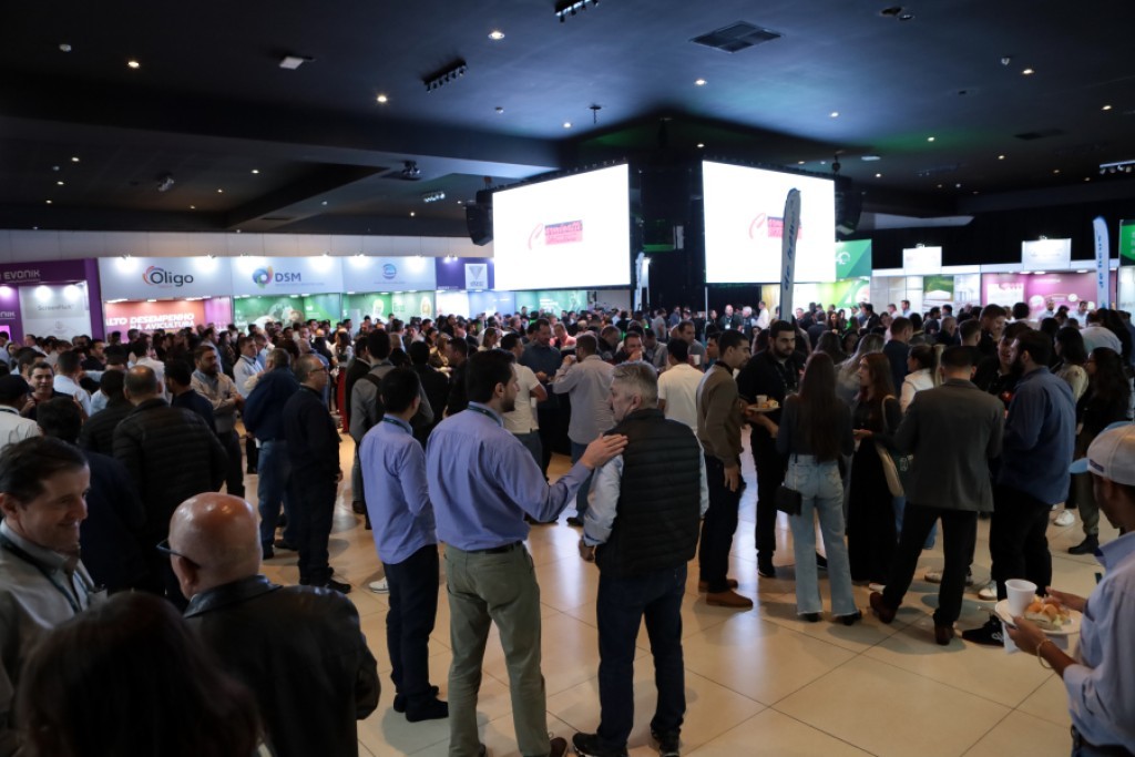 Evento sobre avicultura reforça força produtiva e inovação