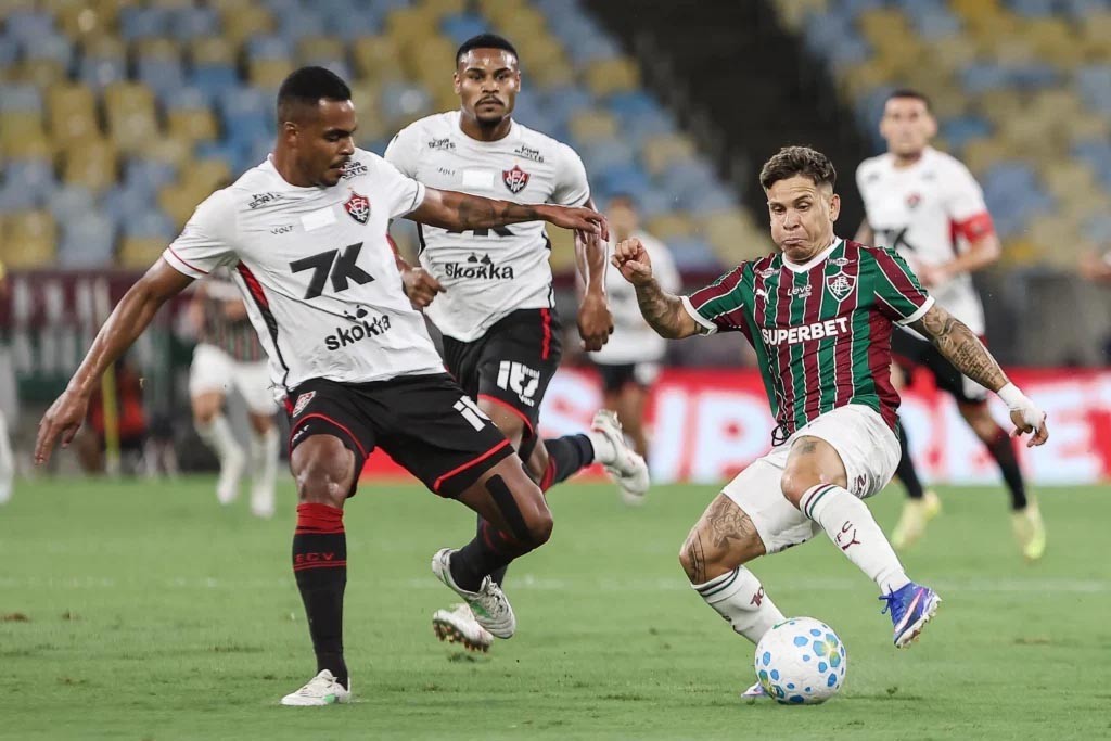 Fluminense cede empate ao Vitória no Maracanã e amplia jejum de vitórias