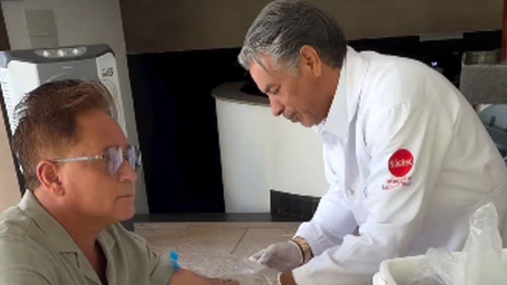 Leonardo realiza exames após passar dias sem consumir bebida álcoolica e emagrecer