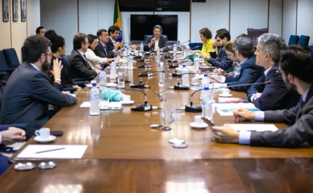 Governo remanejou R$ 4,4 bi para prorrogar dívidas rurais de produtores do RS, MS, BA e SE