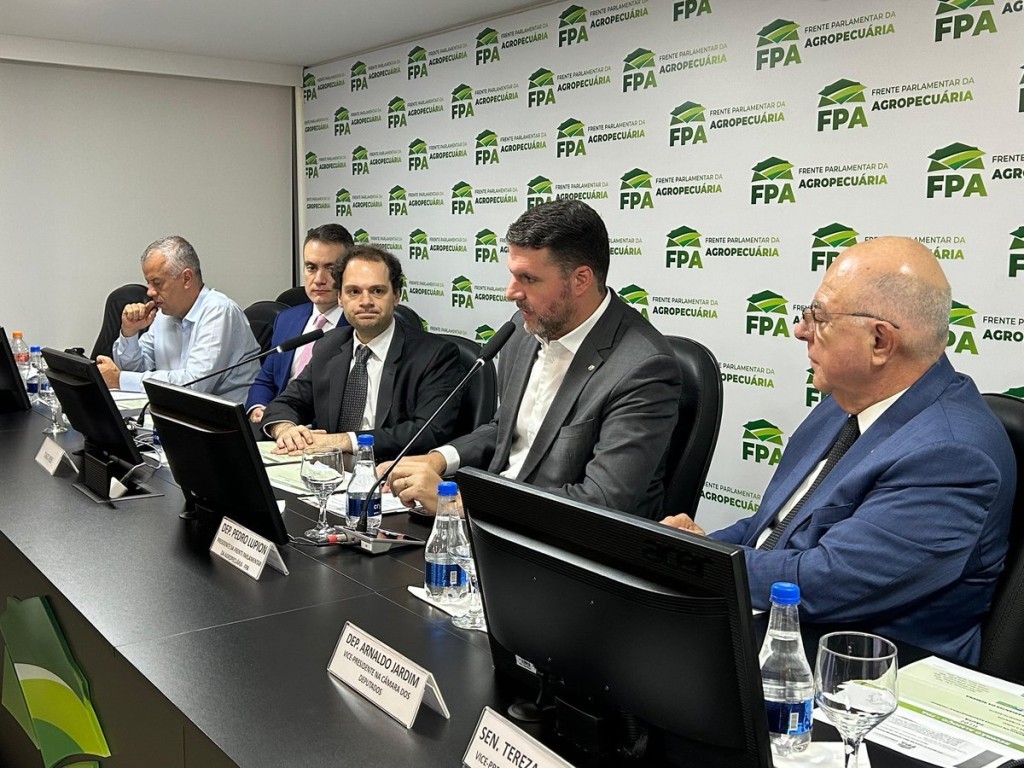 Bancada começa ano focada em vetos, financiamento, seguro rural e relações comerciais