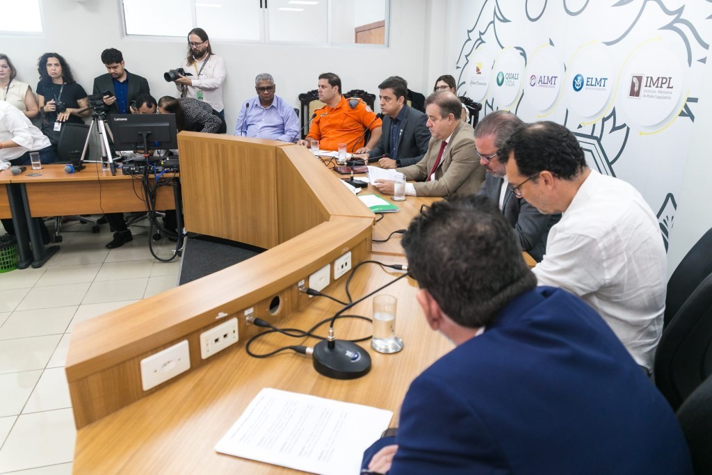 Comissão cobra revisão de demissões no SAMU e amplia debate sobre atendimento pré-hospitalar