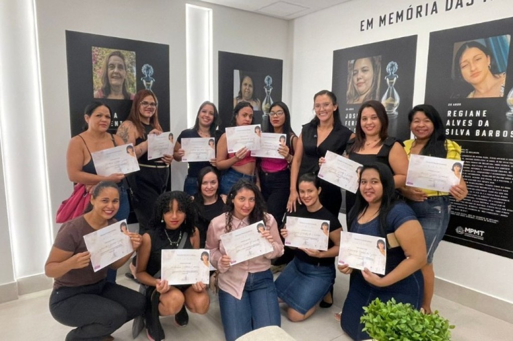 Oficinas beneficiam 219 mulheres no Espaço MP por Elas