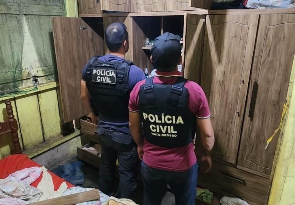 Polícia Civil cumpre mandado de busca e apreensão em Comodoro e apreende armas de fogo e munições