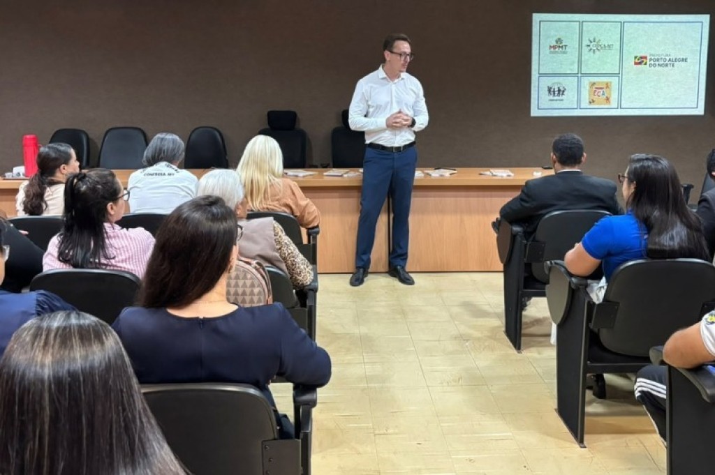 Capacitação reúne rede de proteção de quatro municípios