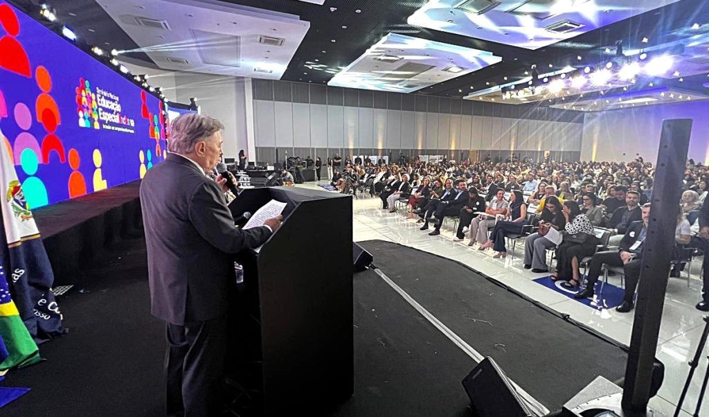 Seminário Nacional do Tribunal de Contas reúne 700 participantes para discutir educação inclusiva
