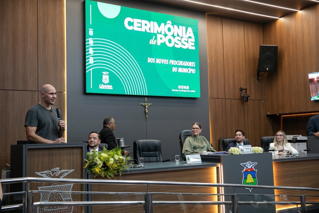 PGM de Cuiabá comemora 75 anos com posse de novos procuradores e preenche 100% do quadro funcional