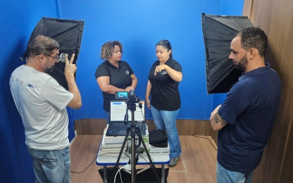 Curso gratuito de Libras na modalidade EAD encerra inscrições nesta segunda-feira (11)