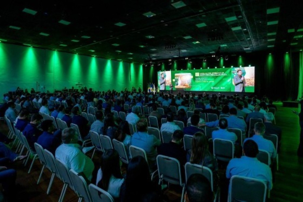 Fórum aponta risco de colapso no crédito rural e sugere soluções para conter endividamento