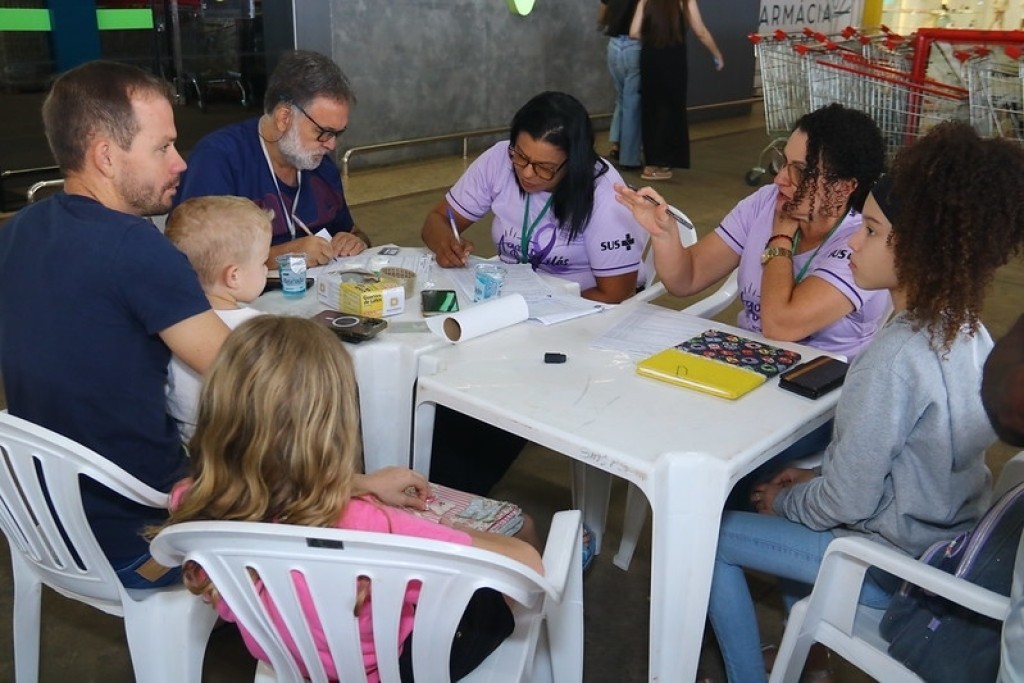 Prefeitura de Sinop realiza neste sábado (18) mutirão de atualização do Bolsa Família no Umuarama II e Boa Esperança