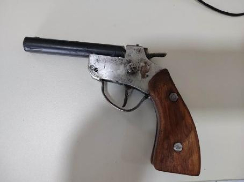 PM prende suspeito por ameaça e porte ilegal de arma de fogo em Araguainha