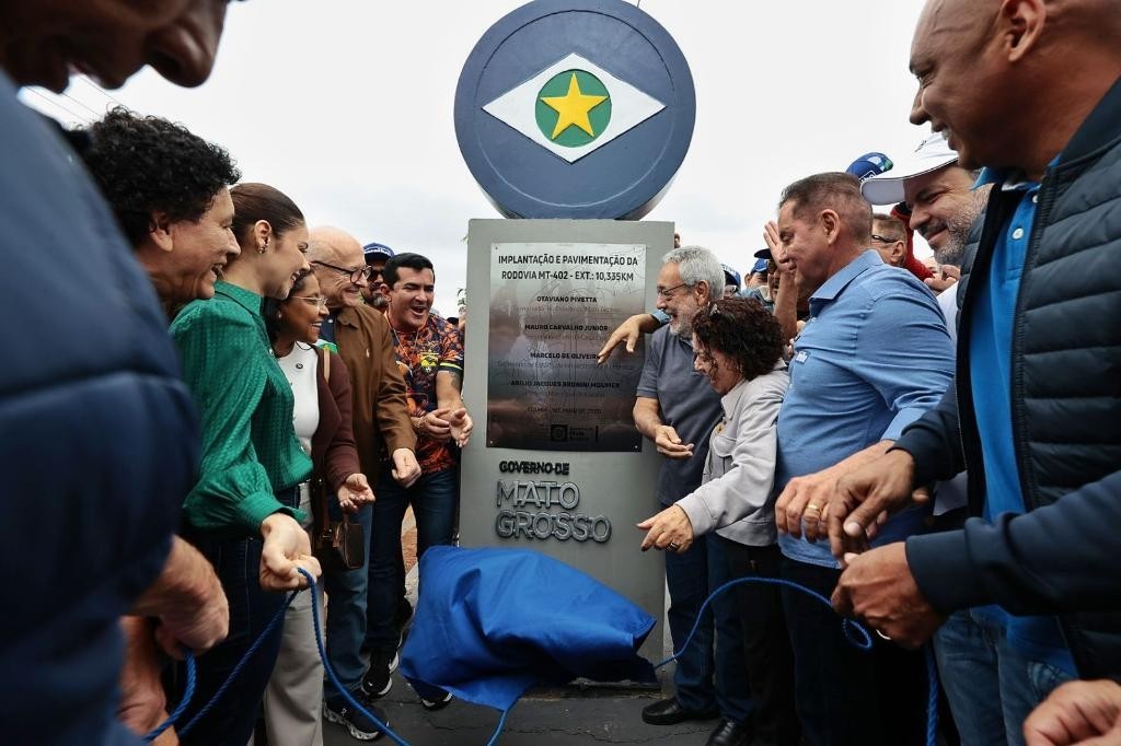 Governo de MT inaugura ligação da Grande Morada da Serra até Ponte de Ferro e Coxipó do Ouro em Cuiabá