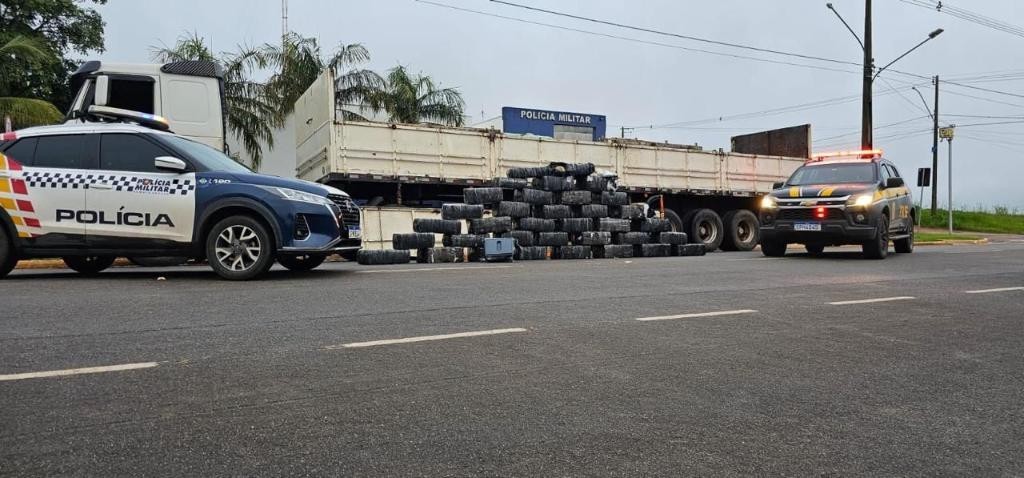 Polícia Militar e PRF apreendem 806 quilos de maconha em Nova Mutum