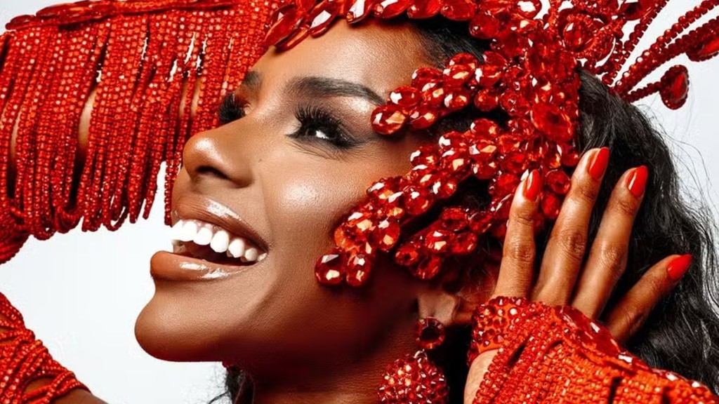 Bellinha Delfim é anunciada como nova rainha de bateria da Unidos do Viradouro