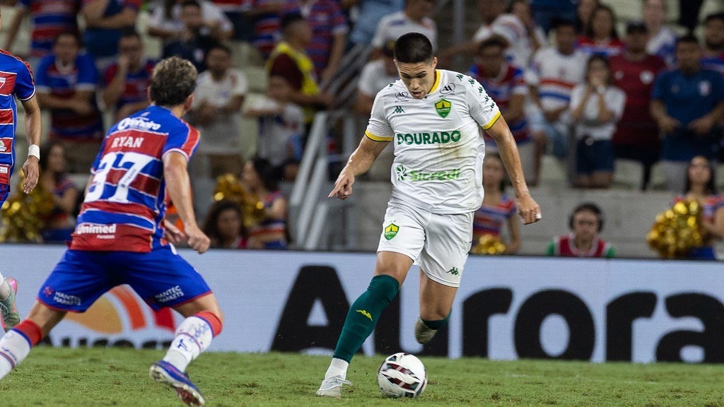 Cuiabá e Fortaleza ficam no zero a zero no Castelão; treinadores são expulsos