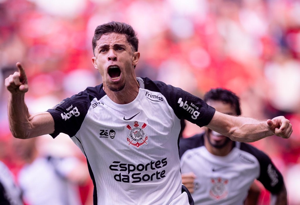 Corinthians vence o Flamengo e conquista a Supercopa do Brasil 