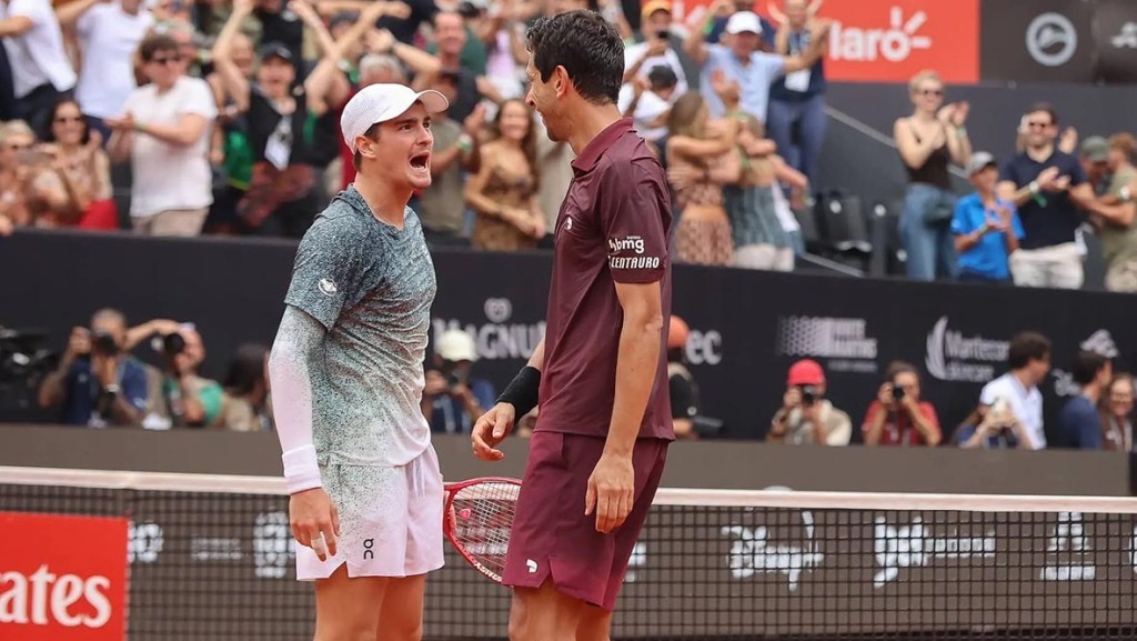 João Fonseca e Marcelo Melo conquista título de duplas no Rio Open 