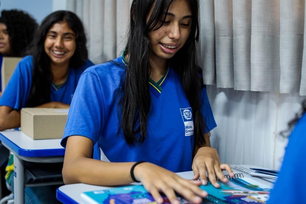 Seduc aplica 1º simulado do Pré-Enem Digit@l MT 2026 para cerca de 20 mil estudantes de MT