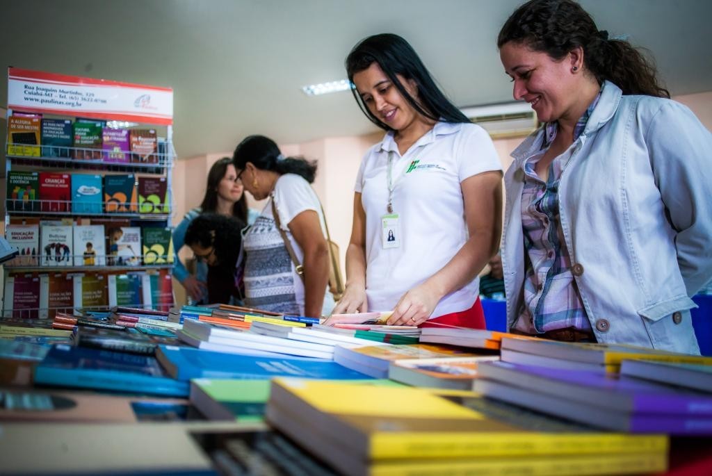 Nove municípios de Mato Grosso ganham destaque estadual com o selo "minha biblioteca faz a diferença"