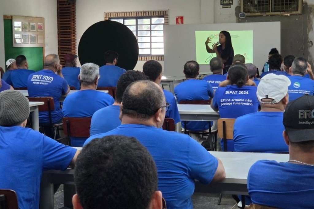Grupo Milan recebe palestra sobre violência contra a mulher