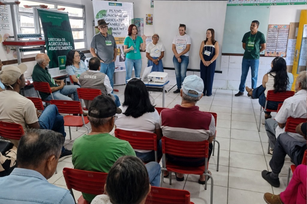 Oficina reúne mais de 70 participantes e avança na construção do plano municipal para o setor