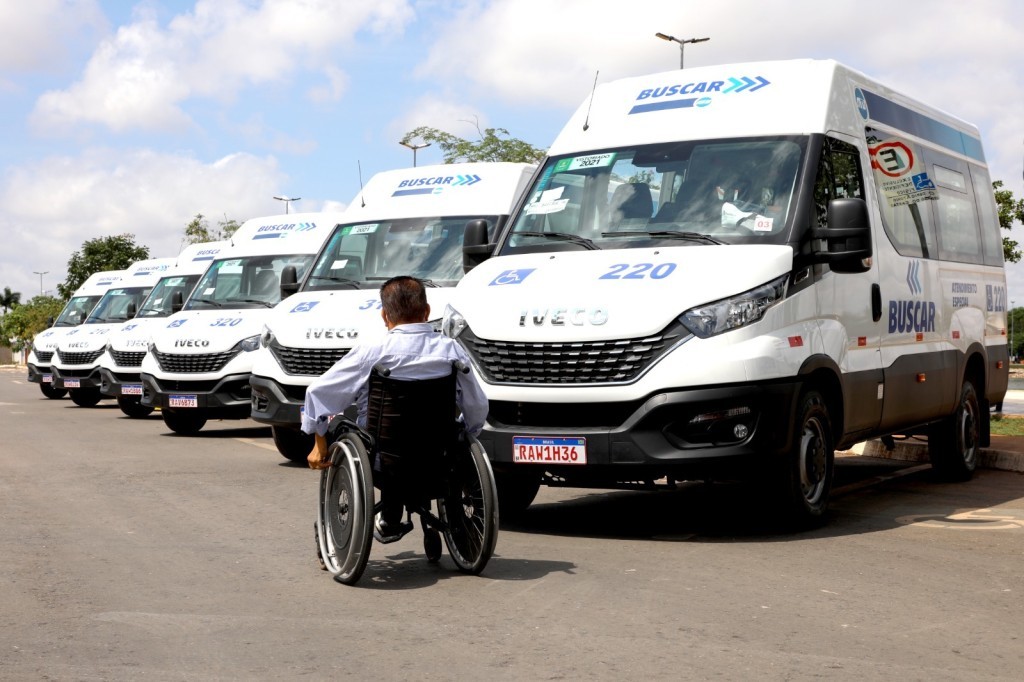Prefeitura de Cuiabá cede veículos e motoristas ao TRE para garantir transporte de eleitores com deficiência