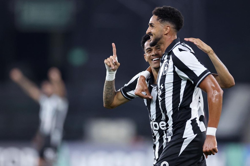 Botafogo goleia Independiente Petrolero na Sul-Americana