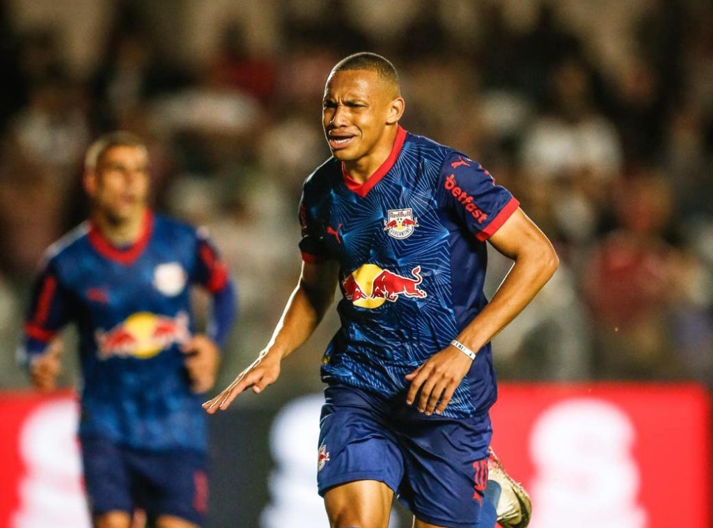 São Paulo perde para o Red Bull Bragantino e se distancia do G7