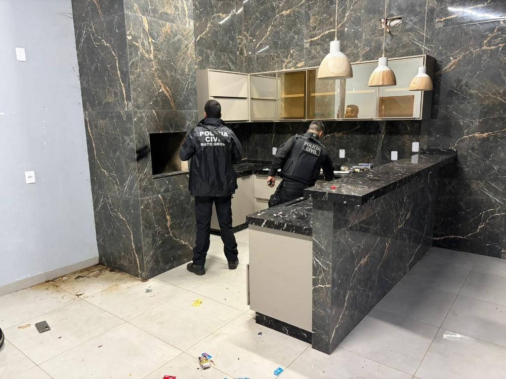 Polícia Civil cumpre mandados contra faccionados envolvidos em homicídios em Comodoro
